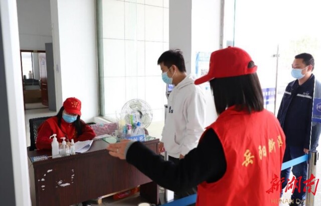 �������嵥���䡰�Ҹ��嵥��,ʡ����������������������Ӫ��˫���ա�